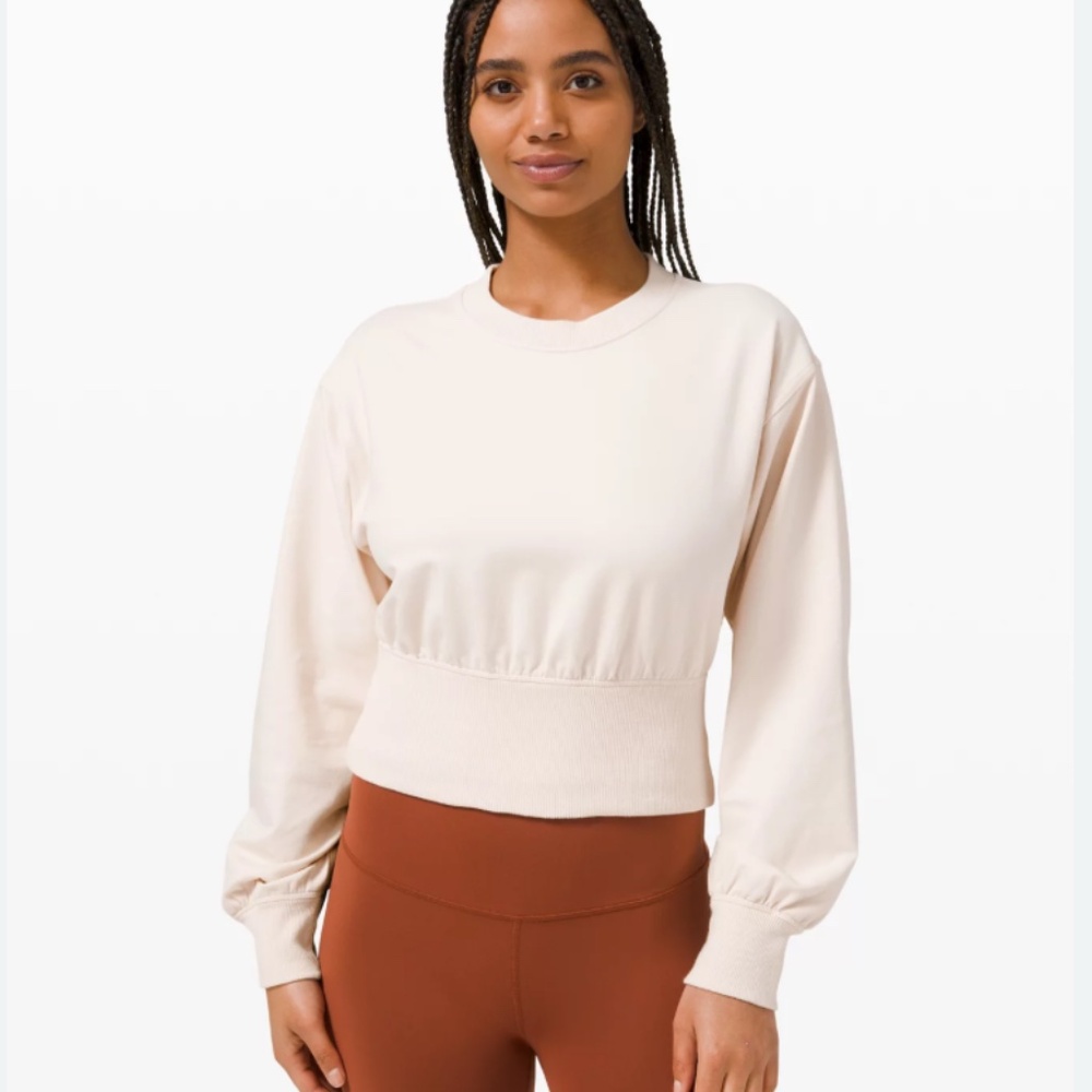 lululemon Ribbed Contoured Waist Crew Pullover in Light Ivory Size 6 *see measur